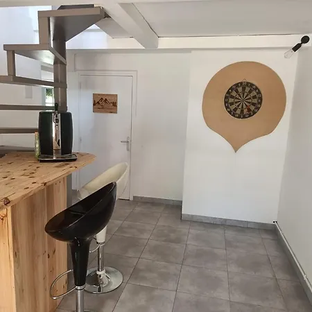Grande Maison Familiale Avec Piscine, Proche Holiday home