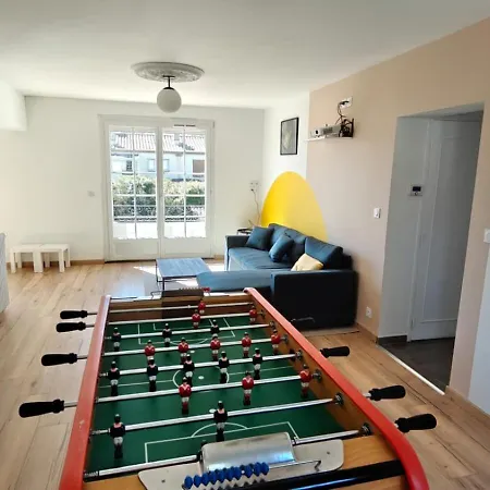 Holiday home Grande Maison Familiale Avec Piscine, Proche Villeneuve-les-Beziers