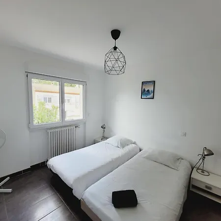 Grande Maison Familiale Avec Piscine, Proche Holiday home Villeneuve-les-Beziers