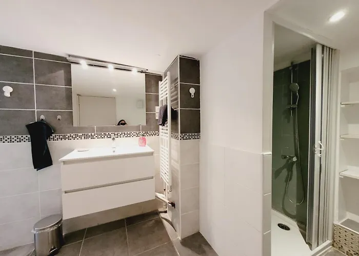 Casa de Férias Grande Maison Familiale Avec Piscine, Proche *