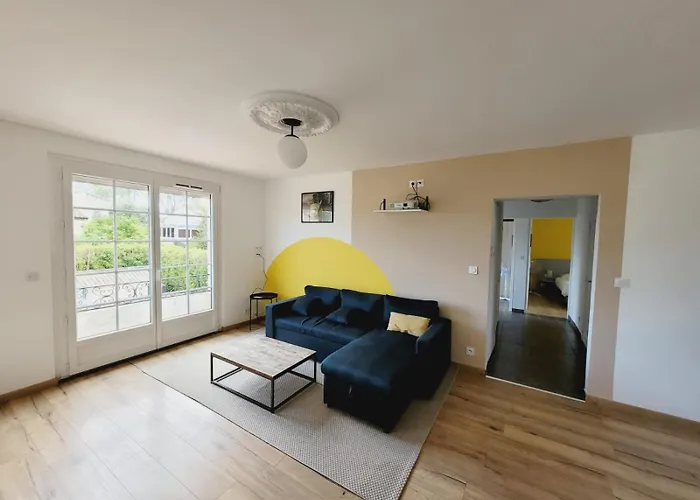 Grande Maison Familiale Avec Piscine, Proche *